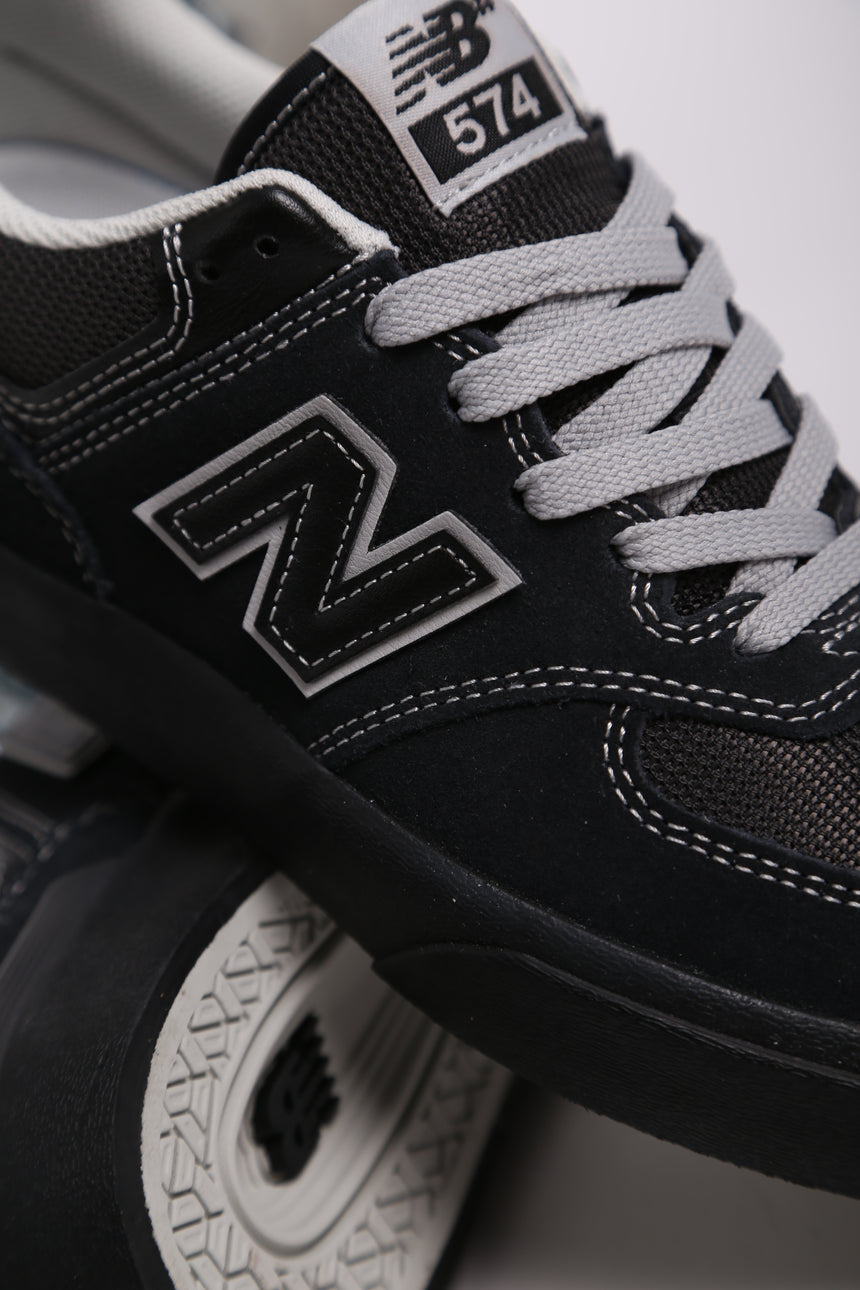 New Balance Numeric 574 Vulc - Black Grey