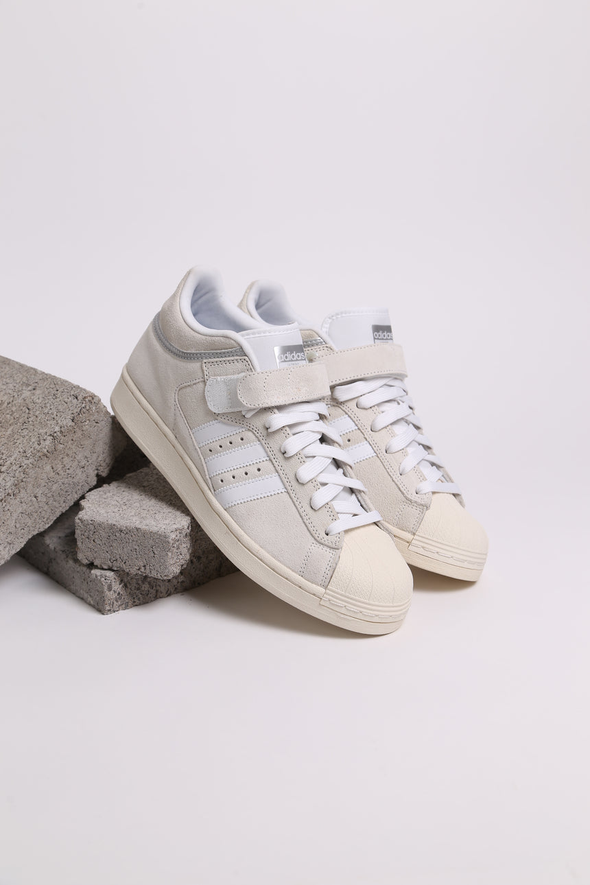 Adidas Pro Shell ADV - Cream