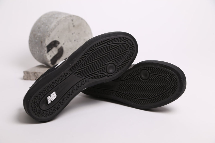 New Balance Numeric 272 BWD - Black - Spin Limit Boardshop