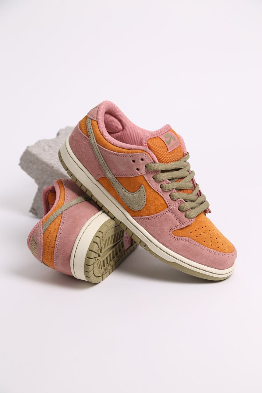 Nike Sb Dunk Low Pro - Red Stardust Neutral Olive - Spin Limit Boardshop
