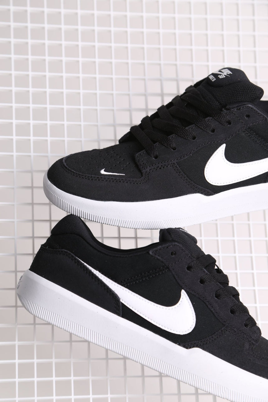 Nike Sb Force 58 - Black&White - Spin Limit Boardshop