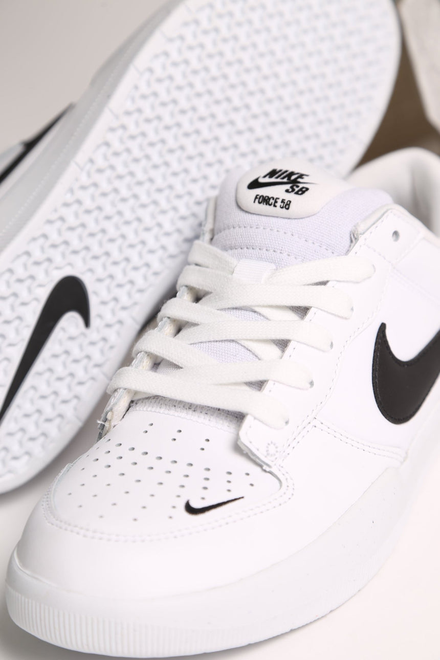 Nike Sb Force 58 - White&Black - Spin Limit Boardshop