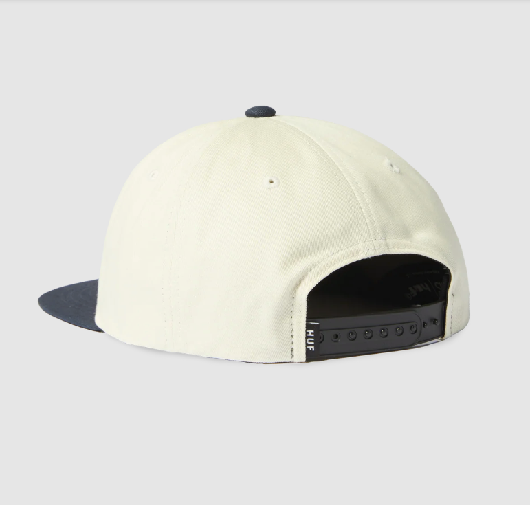Huf x Snoopy Puffer Snapback - Bleach