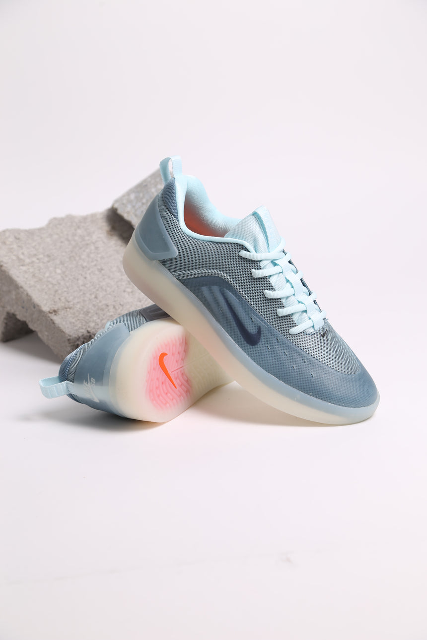 Nike Sb Zoom Nyjah 4 - Glacier Blue Black Smoke Blue