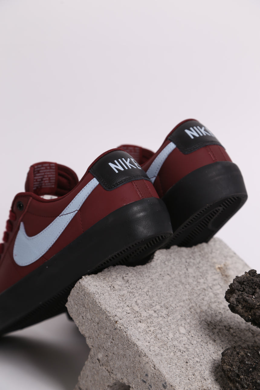 Nike Sb Zoom Blazer Low Pro GT - Burgundy