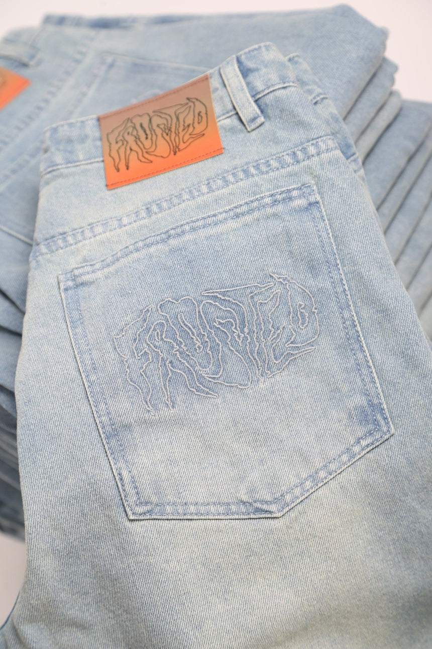 Frosted Classic Wavy Jeans Pants - Sunfaded Light Blue - Spin Limit Boardshop
