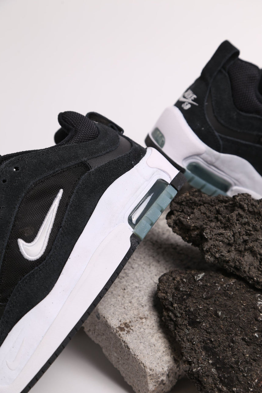 Nike Air Max Ishod - Black & White - Spin Limit Boardshop