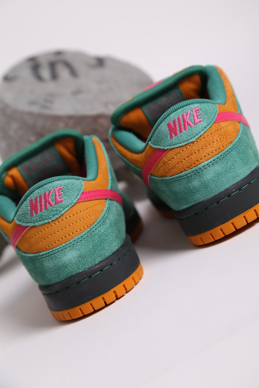 Nike Sb Dunk Low Pro - Green Noise - Spin Limit Boardshop