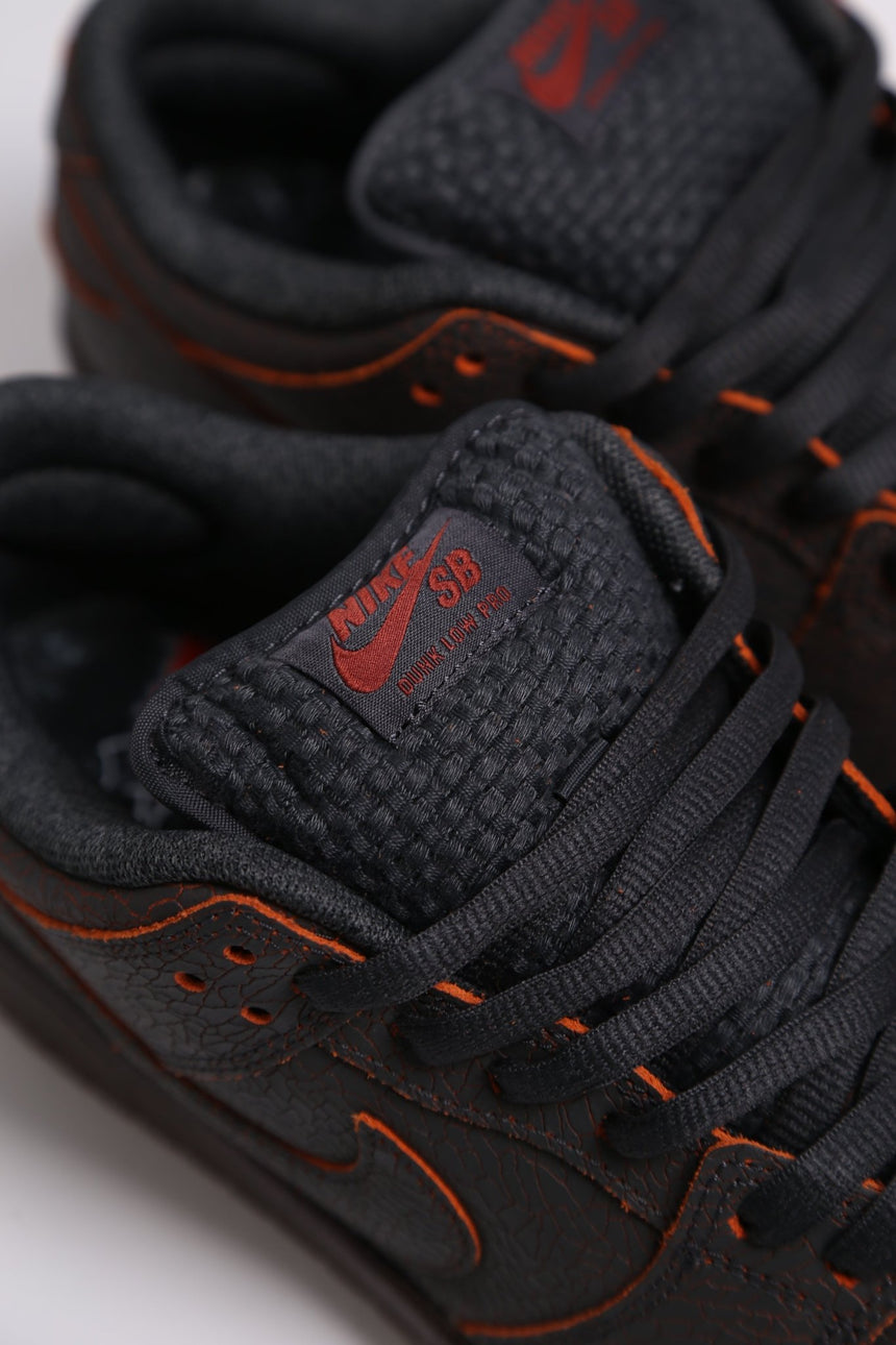 Nike Sb Dunk Low Pro - Krampus - Spin Limit Boardshop