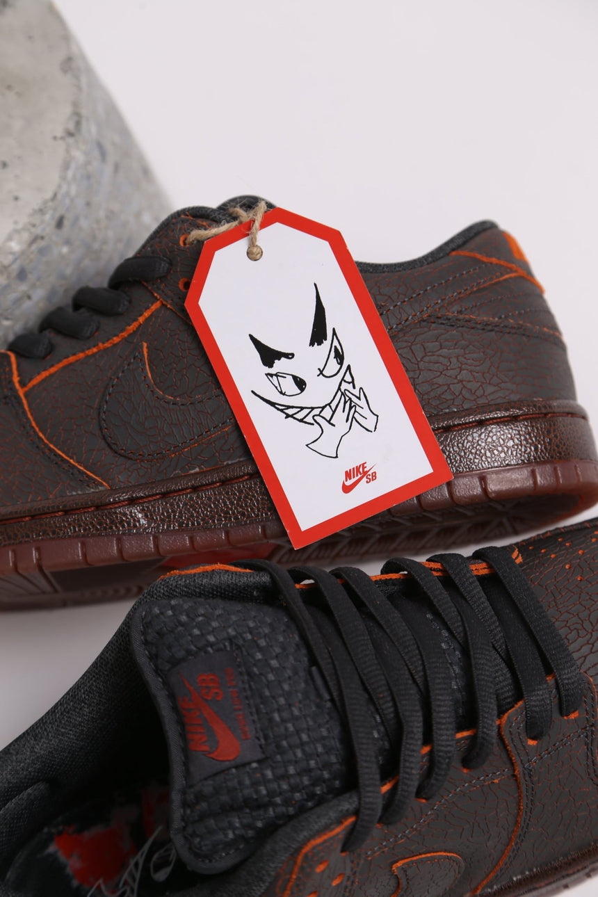 Nike Sb Dunk Low Pro - Krampus - Spin Limit Boardshop