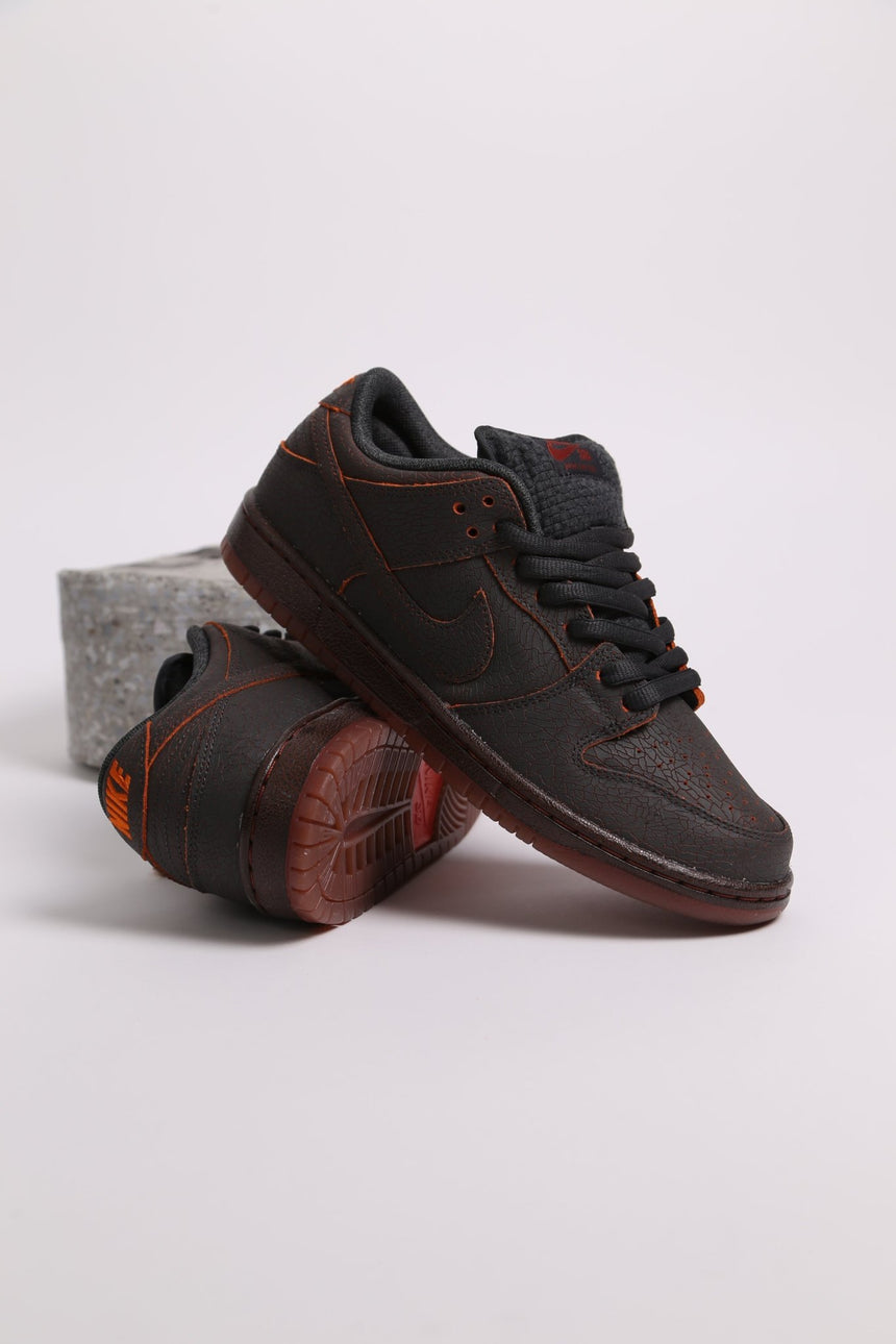 Nike Sb Dunk Low Pro - Krampus - Spin Limit Boardshop