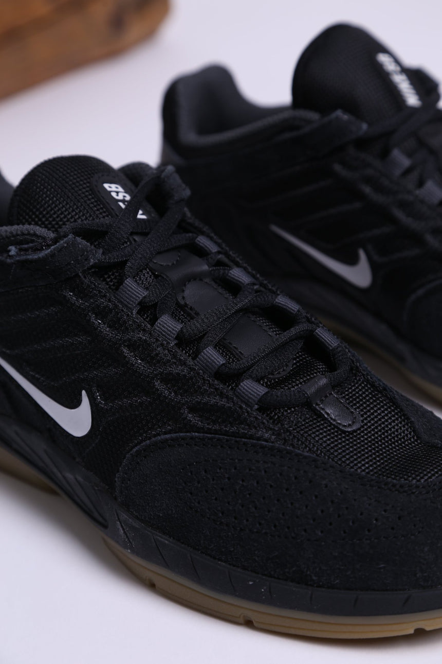 Nike Sb Vertebrae - Black Gum - Spin Limit Boardshop