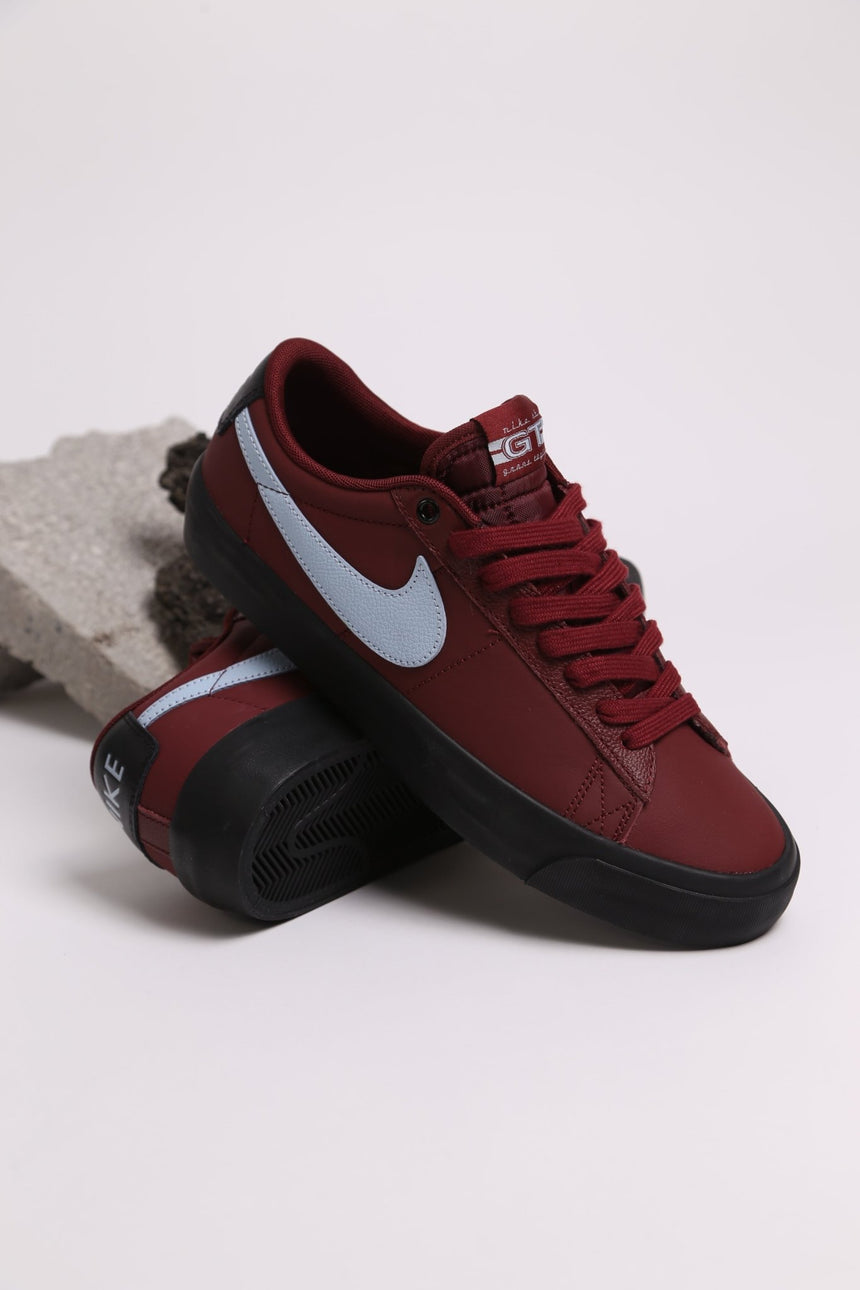 Nike Sb Zoom Blazer Low Pro GT - Dark Team Red - Spin Limit Boardshop